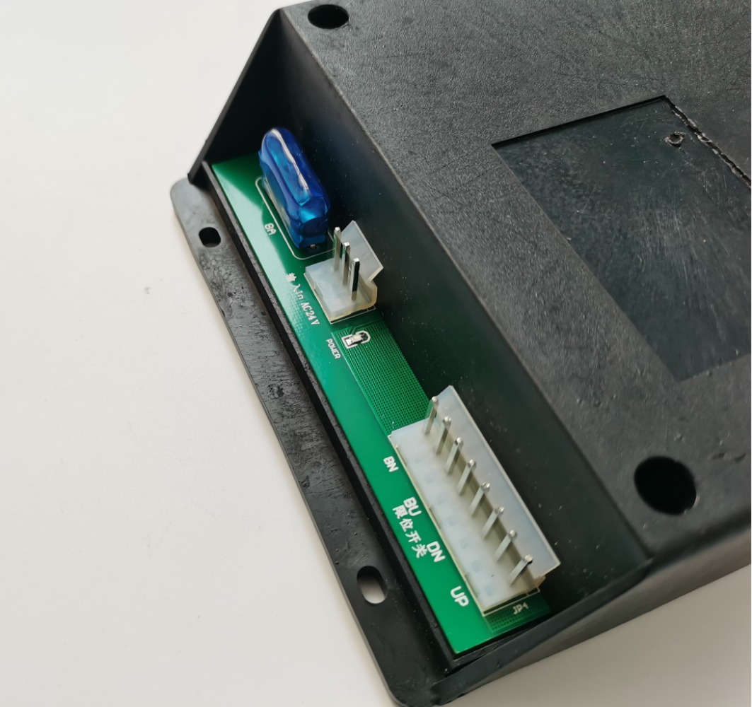 Dental Chair Control Box: Basi - đánh giá và giá Outdoor Furniture